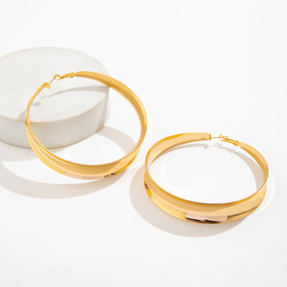 Keep Me In The Loop Hoops ✨