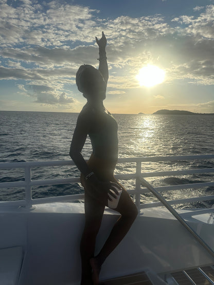 Glam Box VI Thigh Bags