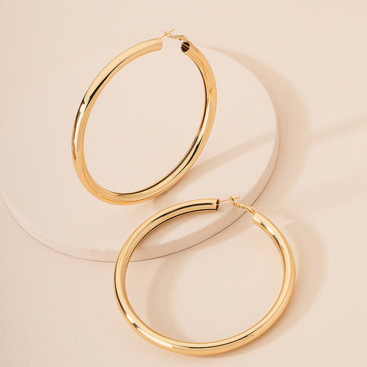 Keep Me In The Loop Hoops ✨