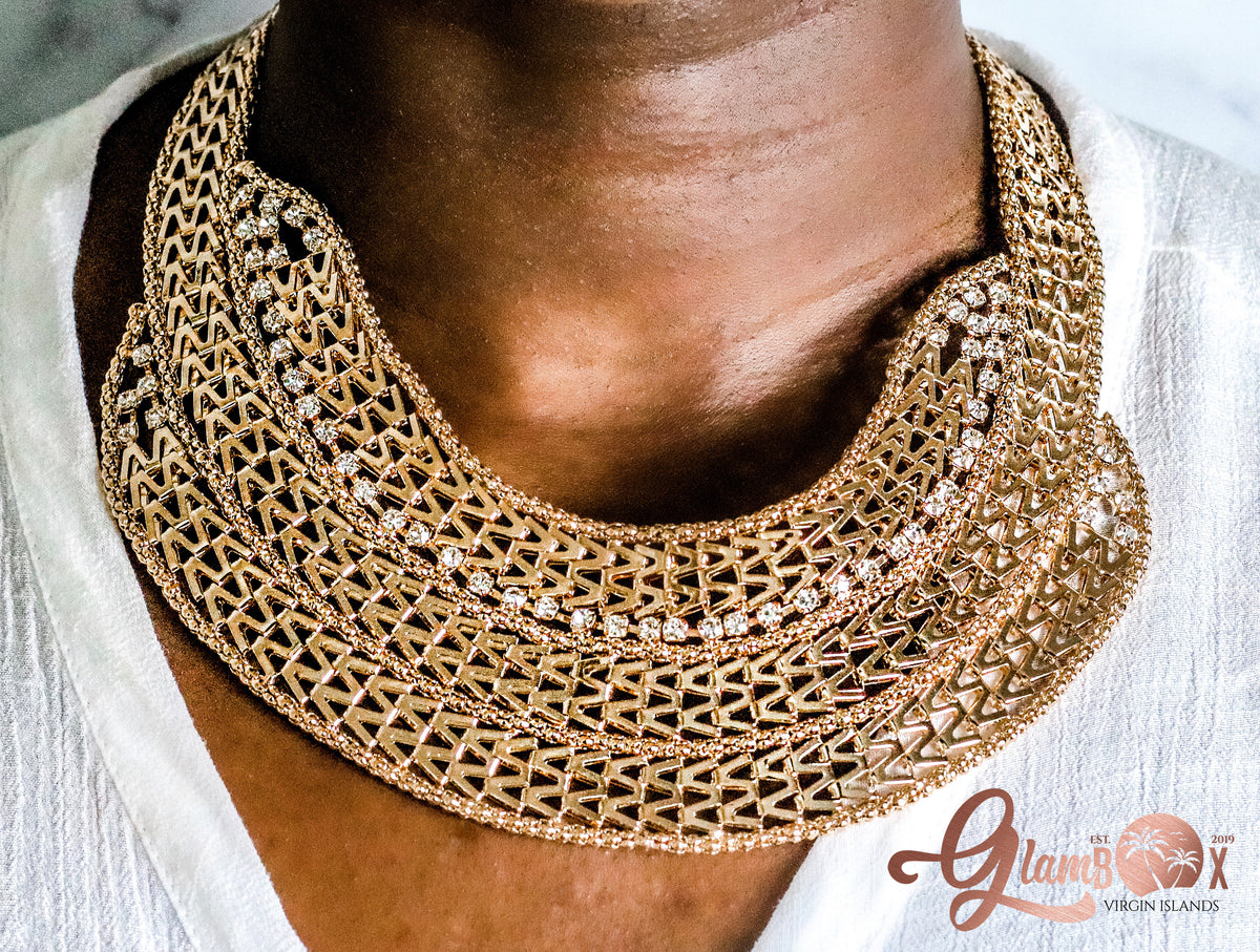 Diamonds in Distress Necklace Set